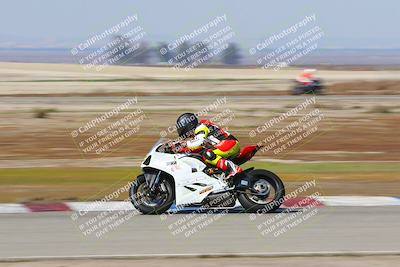 media/Mar-07-2022-Fun Track Dayz (Mon) [[9cc4a7dca7]]/Novice Group/10am (Sweeper)/